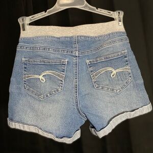 Light Wash- Denim Short Shorts ( Jorts )